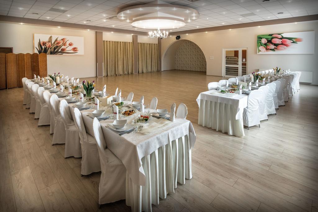 Tamada Aparthotel Ozorków Exterior foto